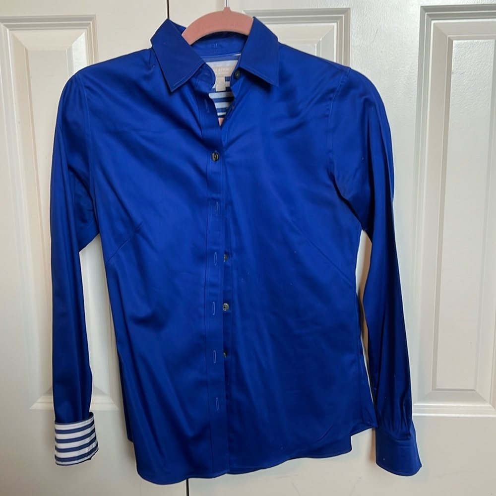 Banana Republic Button Down w/ inside Stripes